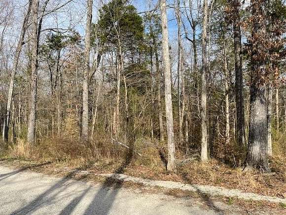 1.2 Acres of Residential Land for Sale in Savannah, Tennessee