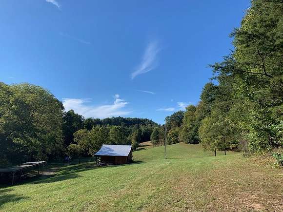 90 Acres of Recreational Land with Home for Sale in Flatgap, Kentucky