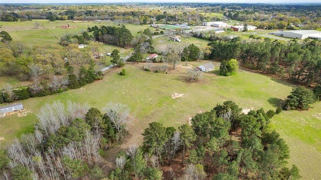 4 Acres of Residential Land for Sale in Arp, Texas
