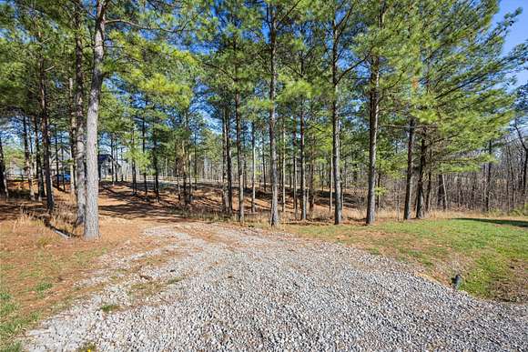 0.99 Acres of Residential Land for Sale in Jasper, Tennessee
