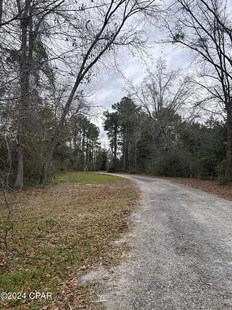 15.8 Acres of Land for Sale in Chipley, Florida
