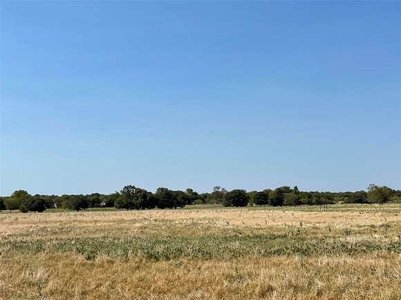 48.3 Acres of Land for Sale in Marlin, Texas