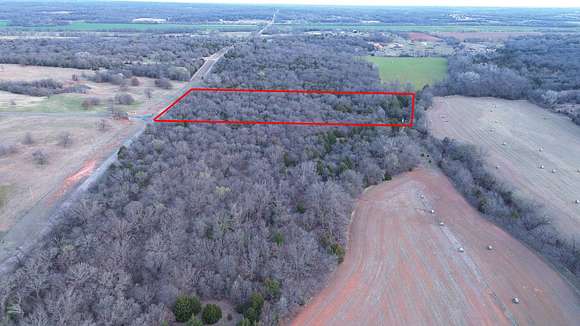 5.5 Acres of Residential Land for Sale in Luther, Oklahoma