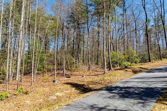 0.91 Acres of Residential Land for Sale in Cashiers, North Carolina