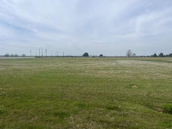 0.57 Acres of Residential Land for Sale in Stuttgart, Arkansas