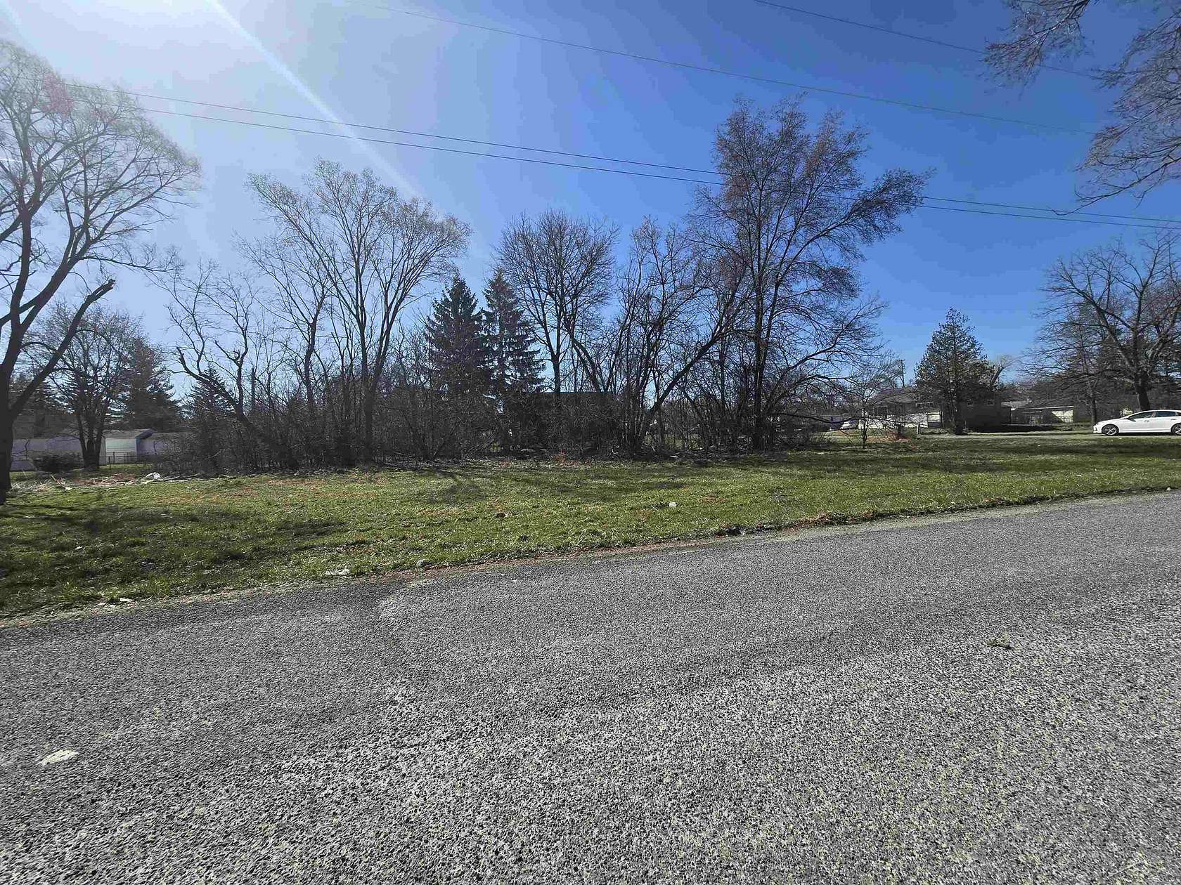 0.24 Acres of Residential Land for Sale in Saginaw, Michigan