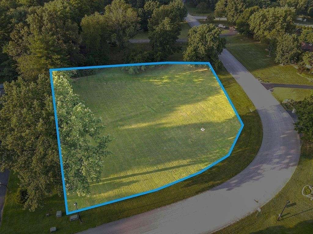 0.98 Acres of Residential Land for Sale in Bowling Green, Kentucky