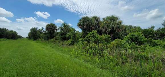 1.25 Acres of Land for Sale in Okeechobee, Florida