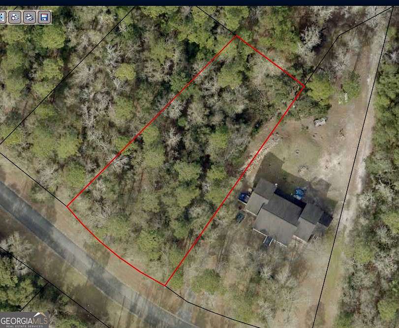 0.67 Acres of Residential Land for Sale in Kingsland, Georgia
