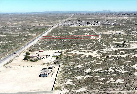 2.518 Acres of Residential Land for Sale in Lancaster, California