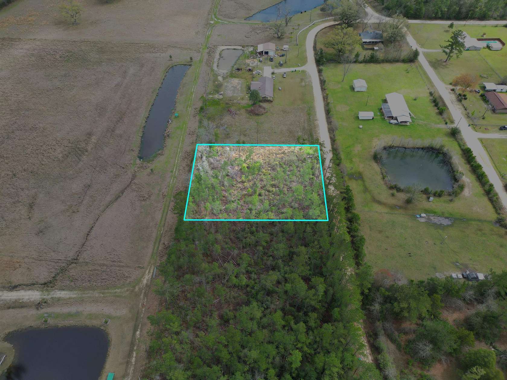 0.98 Acres of Residential Land for Sale in Marianna, Florida