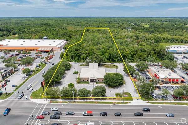 6.22 Acres of Improved Commercial Land for Sale in Crystal River, Florida