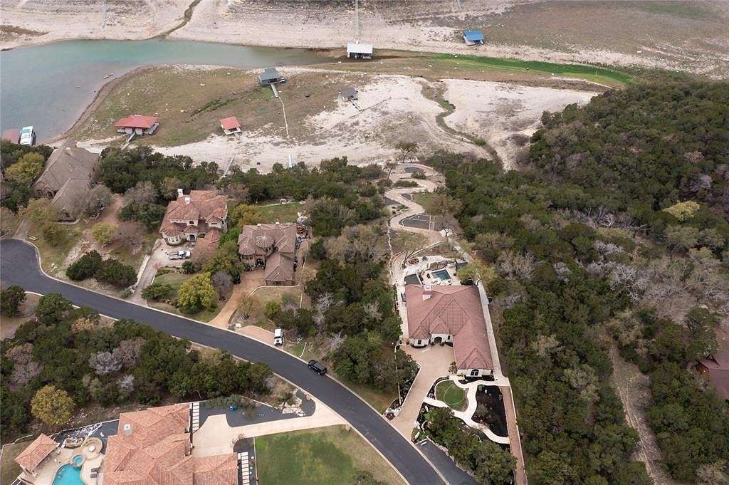 1.4 Acres of Residential Land for Sale in Jonestown, Texas