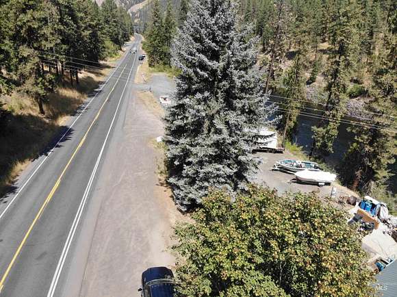 2.3 Acres of Residential Land with Home for Sale in Orofino, Idaho