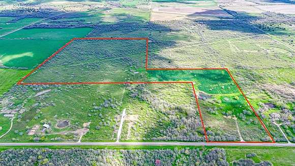 75.98 Acres of Agricultural Land for Sale in Frost, Texas