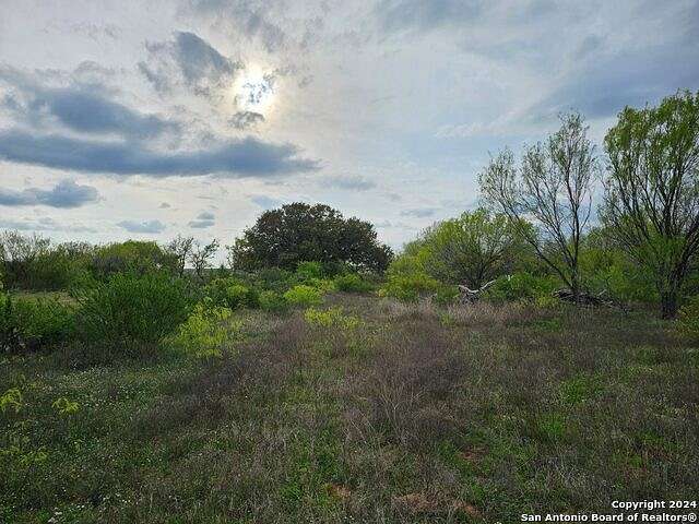 1.406 Acres of Residential Land for Sale in Moore, Texas