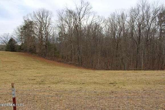10 Acres of Agricultural Land for Sale in Jamestown, Tennessee
