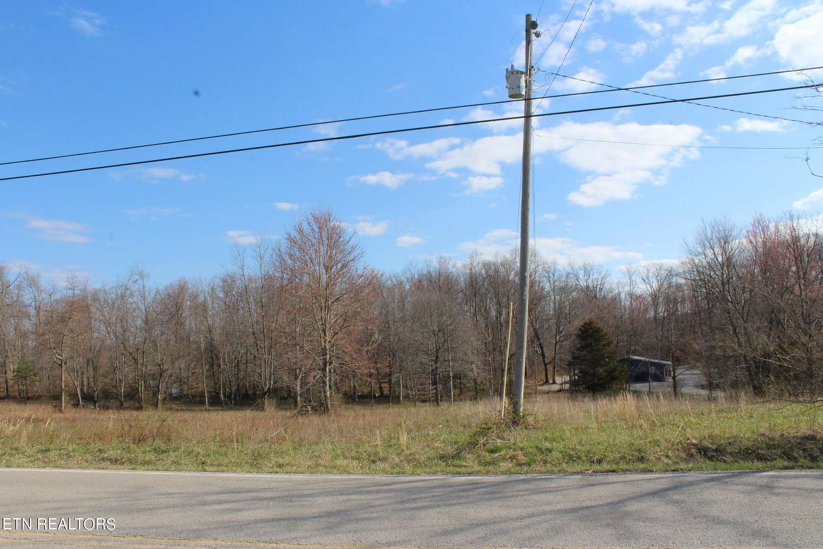 11 Acres of Land for Sale in Jamestown, Tennessee