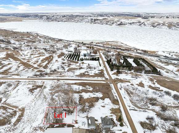 0.25 Acres of Residential Land for Sale in Kenmare, North Dakota