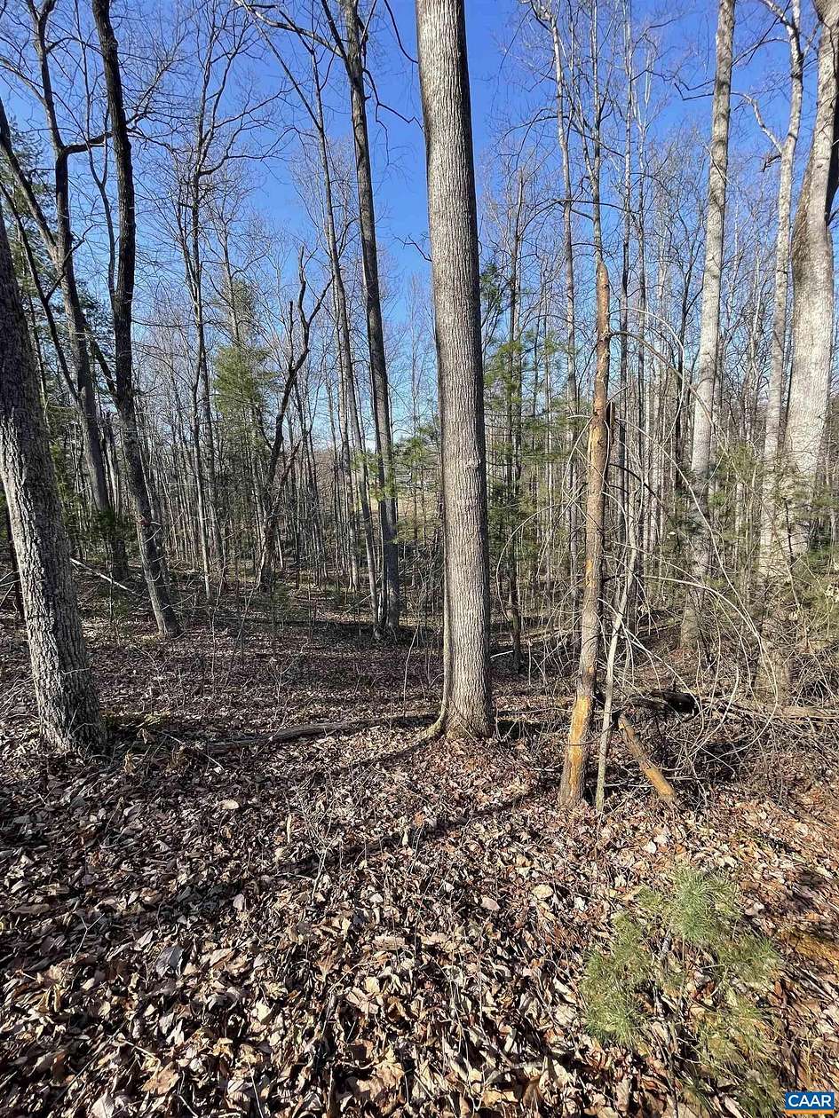 3 Acres of Residential Land for Sale in Earlysville, Virginia