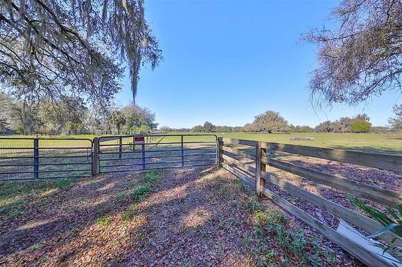 10 Acres of Recreational Land & Farm for Sale in Webster, Florida