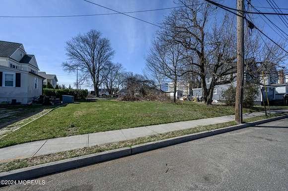 0.06 Acres of Mixed-Use Land for Sale in Red Bank, New Jersey
