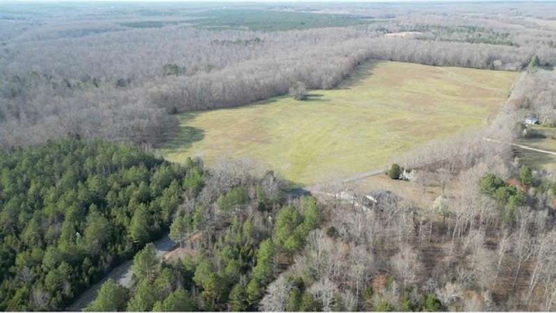 76 Acres of Agricultural Land for Sale in Florence, Alabama