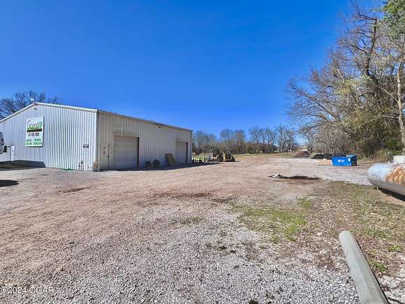 4.1 Acres of Improved Commercial Land for Sale in Carthage, Missouri