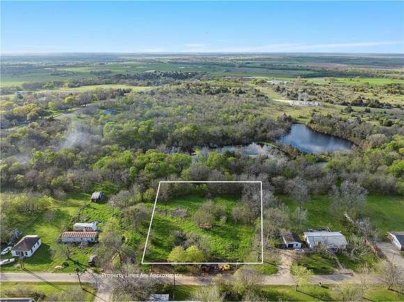 0.69 Acres of Residential Land for Sale in Hubbard, Texas