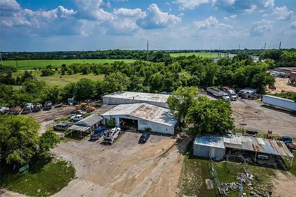 2.1 Acres of Improved Commercial Land for Sale in Waxahachie, Texas