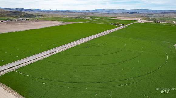 343 Acres of Agricultural Land with Home for Sale in Homedale, Idaho