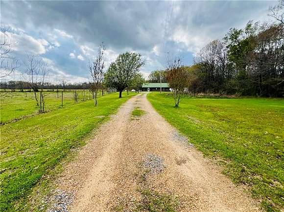 5 Acres of Residential Land with Home for Sale in Winnsboro, Louisiana