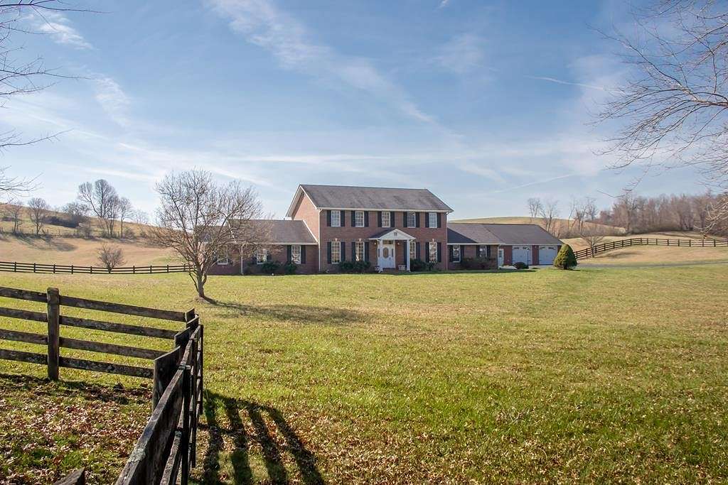 7.9 Acres of Residential Land with Home for Sale in Glade Spring, Virginia