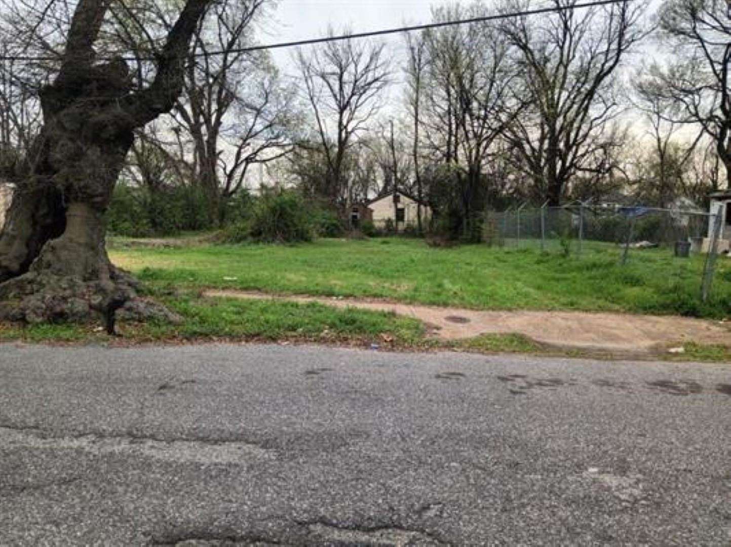 0.2 Acres of Residential Land for Sale in Memphis, Tennessee