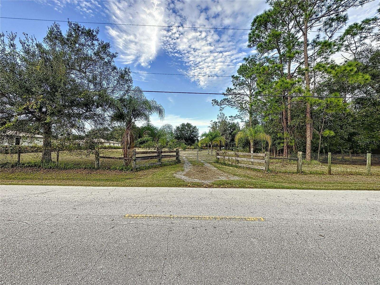 0.77 Acres of Residential Land for Sale in St. Cloud, Florida