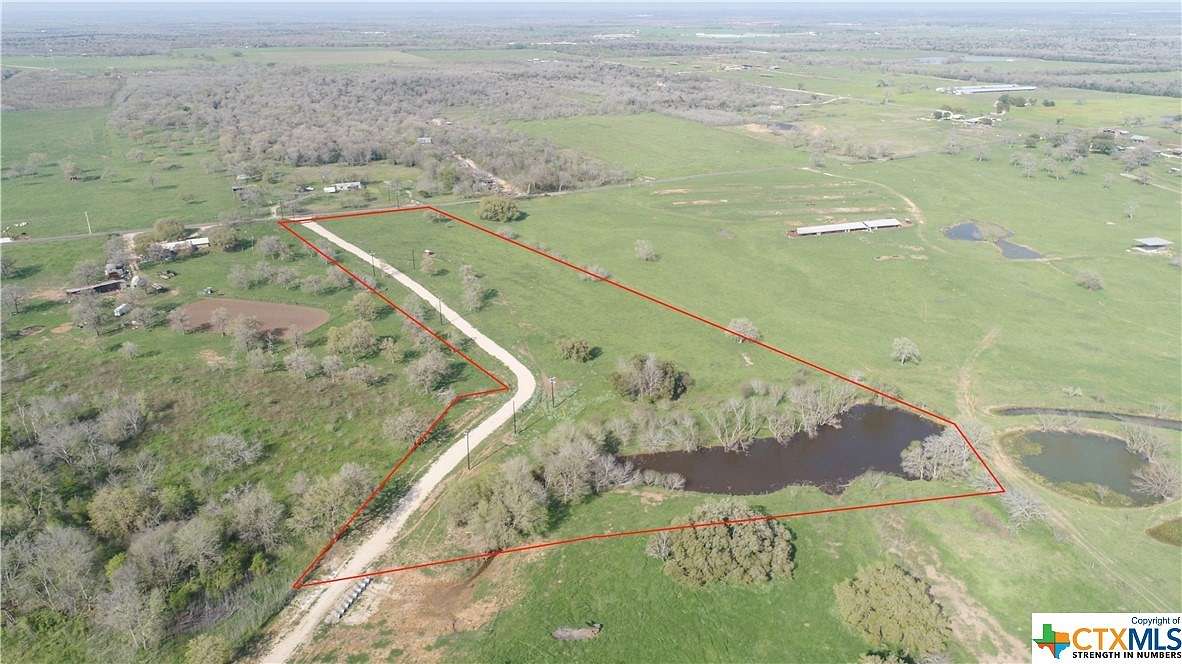 10.01 Acres of Land for Sale in Gonzales, Texas