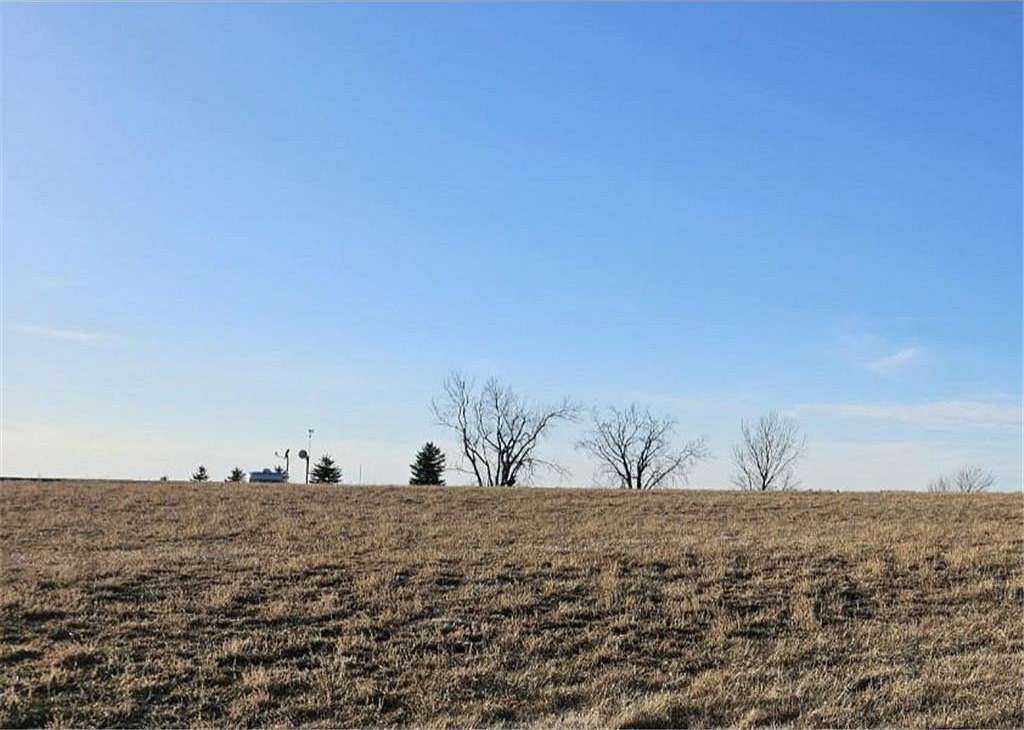 0.89 Acres of Residential Land for Sale in Hadley, Minnesota