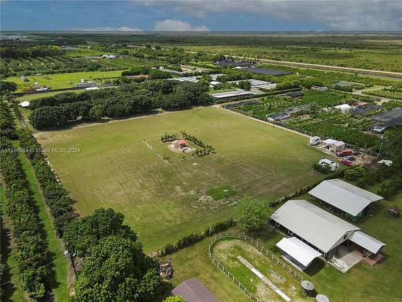 2.5 Acres of Residential Land for Sale in Homestead, Florida