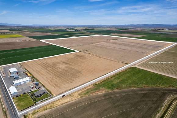 165 Acres of Agricultural Land with Home for Sale in Culver, Oregon