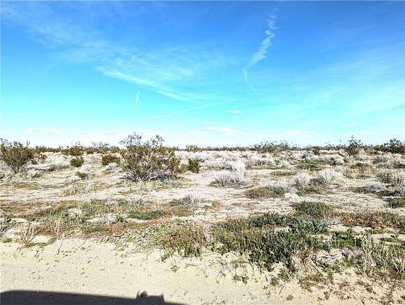 5 Acres of Residential Land for Sale in Phelan, California