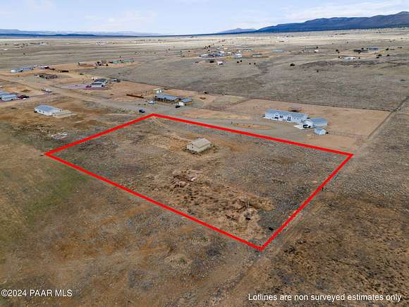 2.4 Acres of Residential Land for Sale in Paulden, Arizona