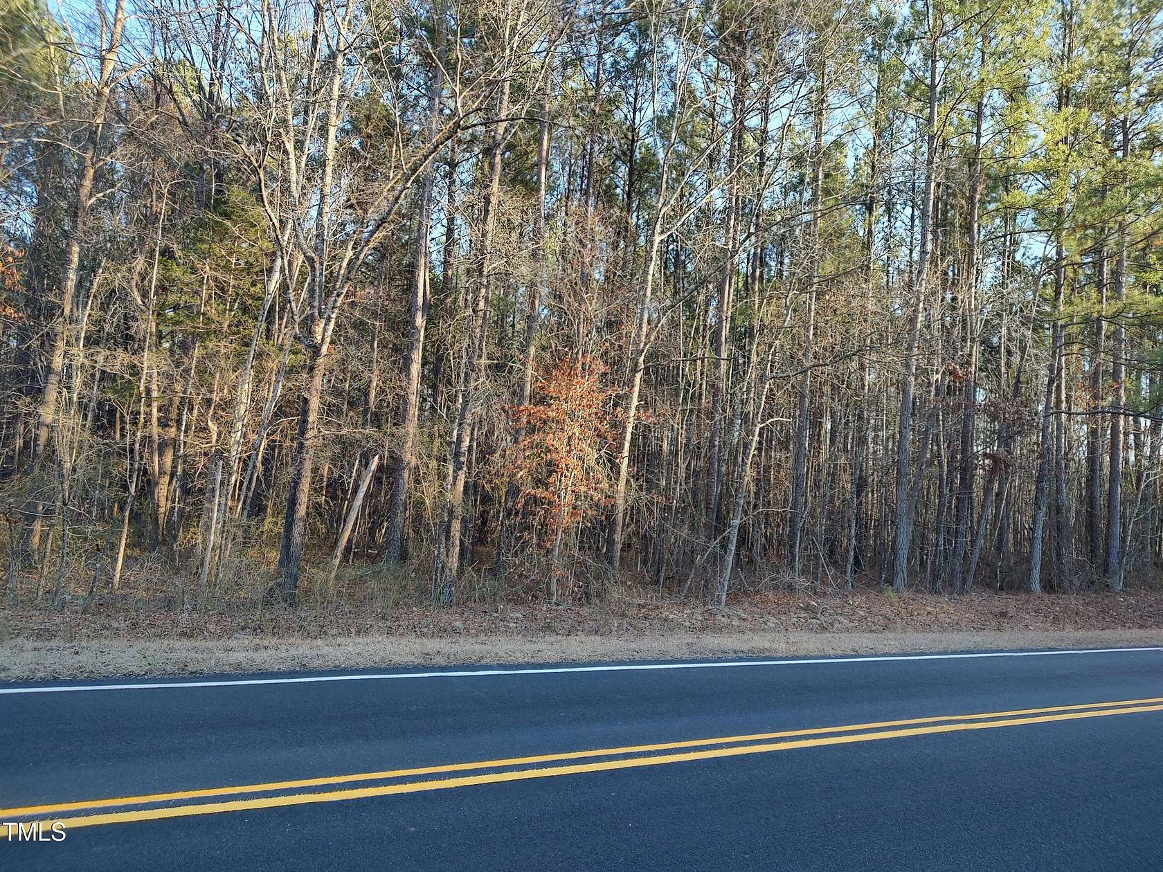 5 Acres of Residential Land for Sale in Warrenton, North Carolina