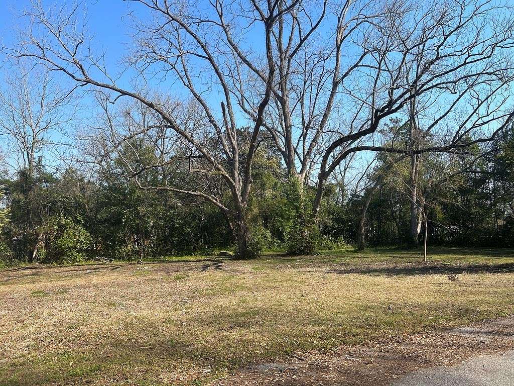 0.25 Acres of Residential Land for Sale in Hartsville, South Carolina