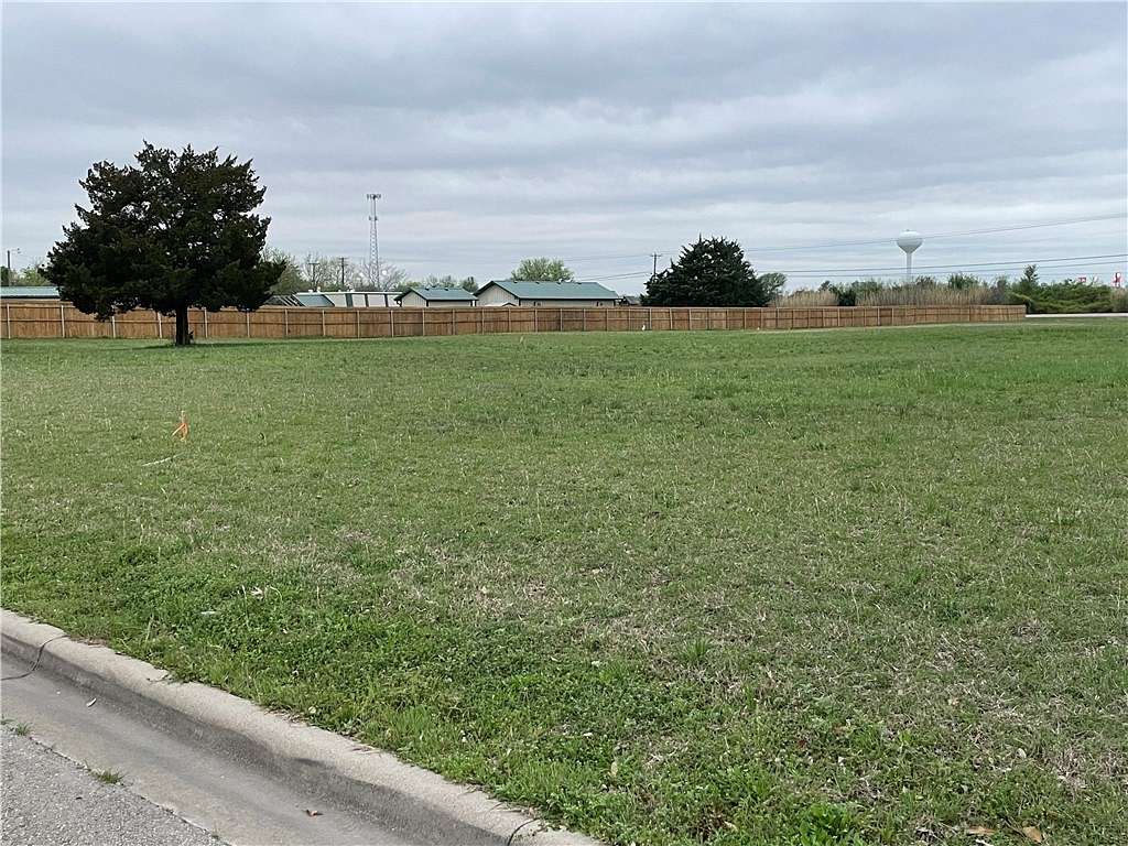 0.7 Acres of Residential Land for Sale in Waco, Texas