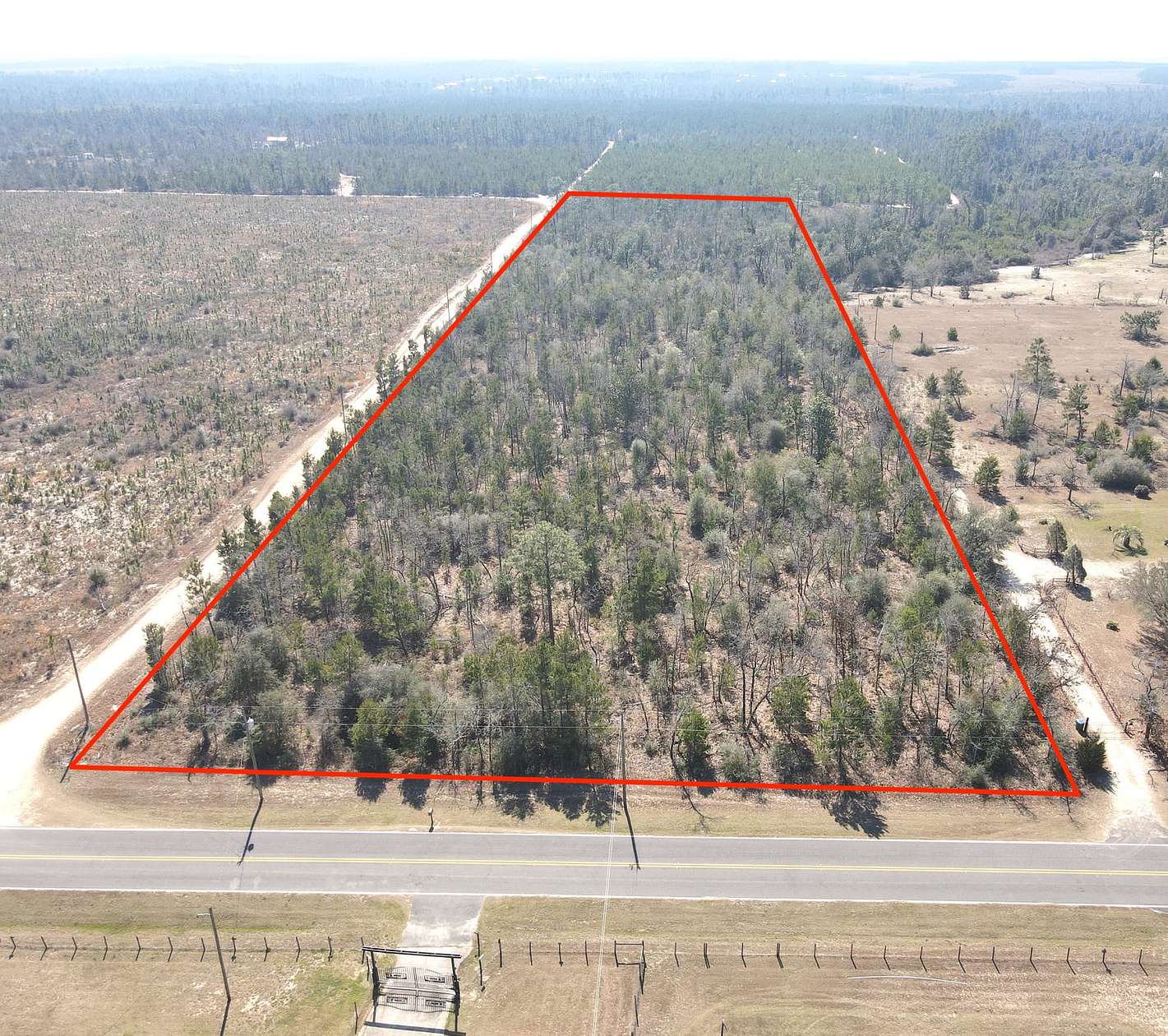 10 Acres of Recreational Land for Sale in Altha, Florida