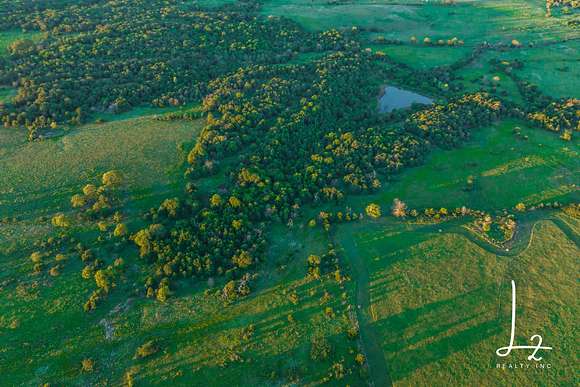192 Acres of Agricultural Land for Sale in Howard, Kansas