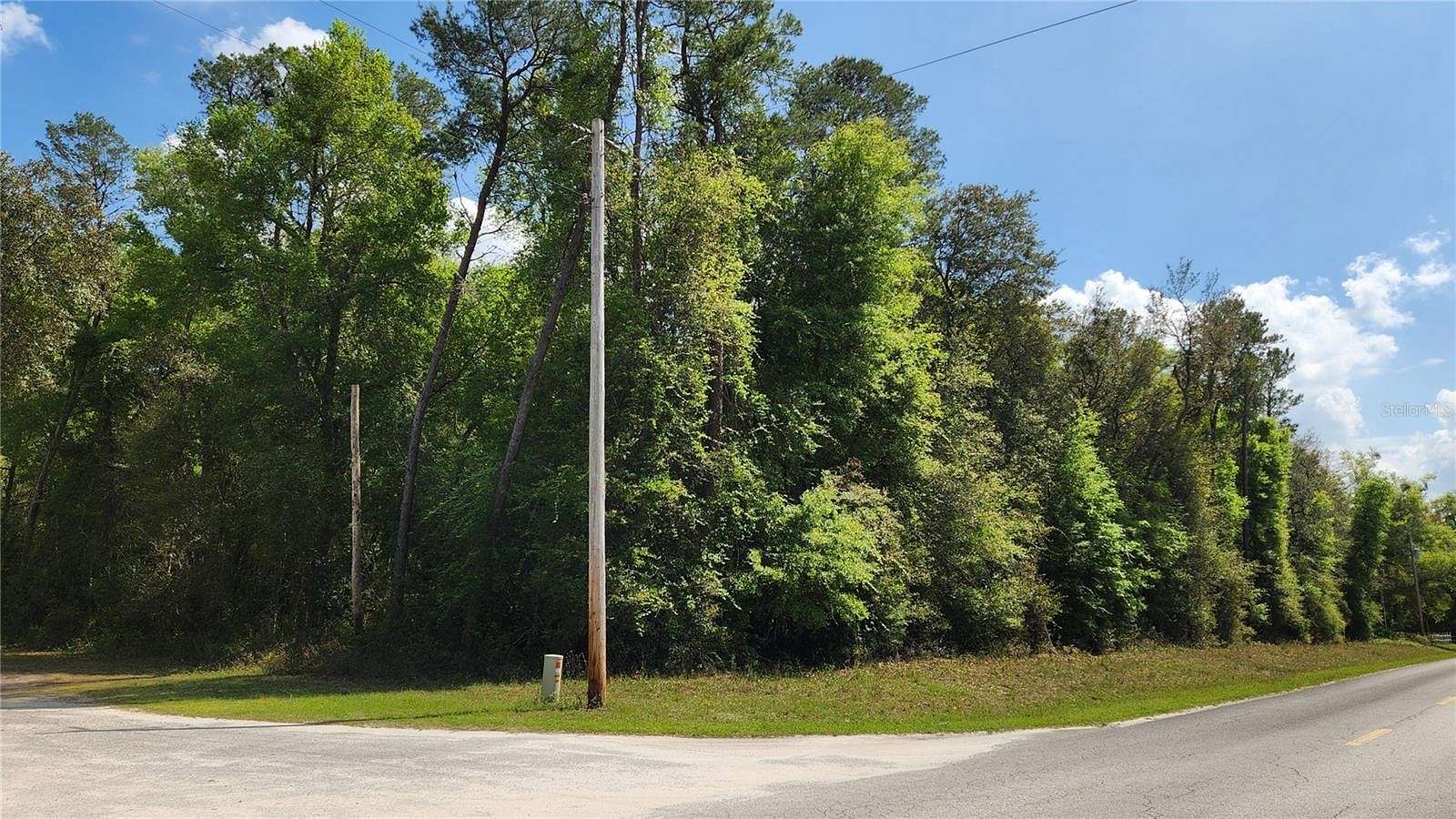 0.27 Acres of Residential Land for Sale in Fort McCoy, Florida