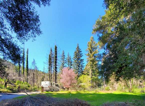 2.5 Acres of Residential Land for Sale in Boulder Creek, California