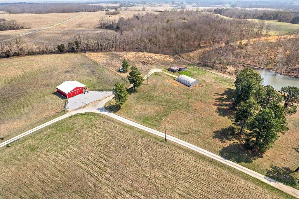 85 Acres of Agricultural Land with Home for Sale in Hopkinsville, Kentucky