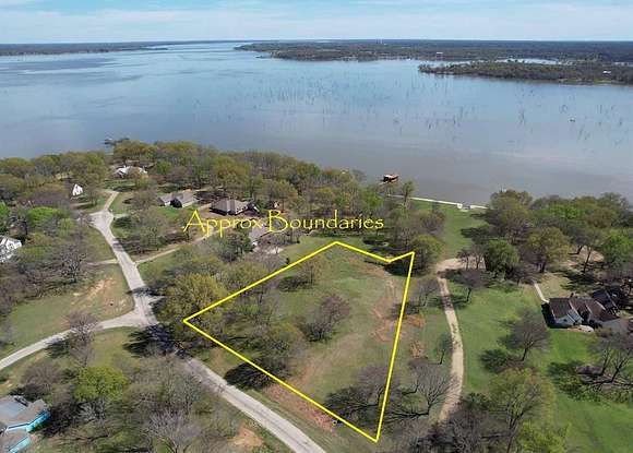 1.94 Acres of Residential Land for Sale in Emory, Texas